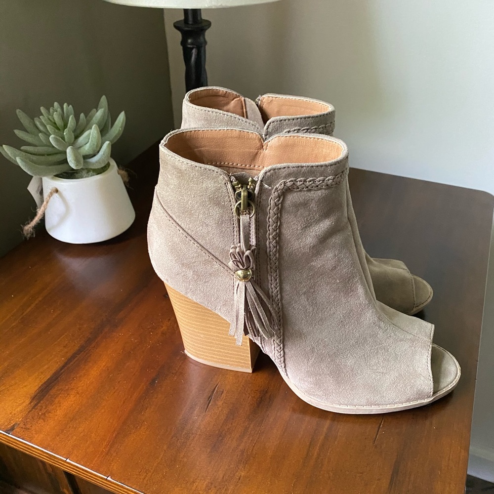Women’s booties